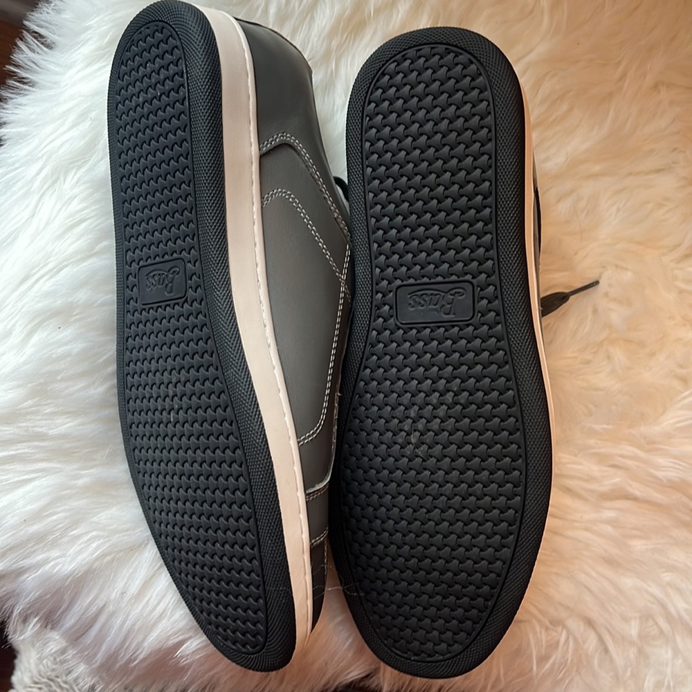 Grey Leather Men’s Shoes with Brown leather accents - Picture 2 of 4